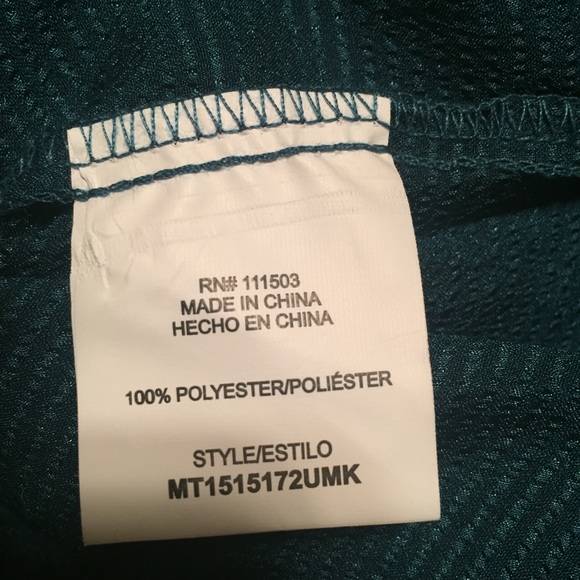 Meraki blue elegant Silky satin v-neck bell short sleeve Blouse top - Picture 3 of 3